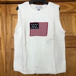 White American flag knitted sweater vest